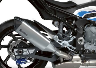 2021-BMW-M1000RR-superbike-38