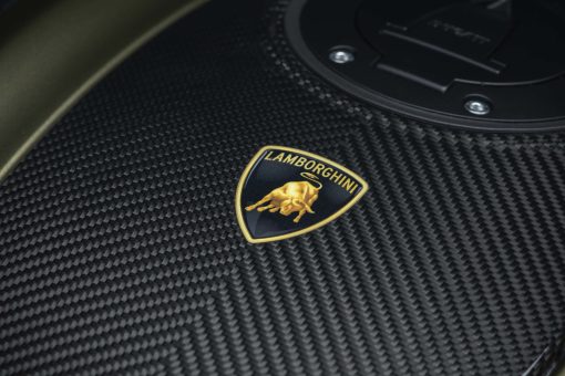 2021-Ducati-Diavel-1260-Lamborghini-25