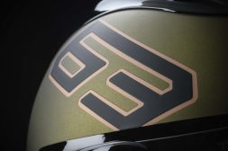 2021-Ducati-Diavel-1260-Lamborghini-39