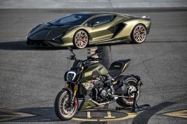 2021-Ducati-Diavel-1260-Lamborghini-42