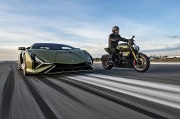 2021-Ducati-Diavel-1260-Lamborghini-63