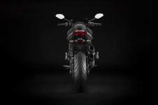 2021-Ducati-Monster-Plus-29