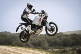 2023-Ducati-DesertX-press-launch-71
