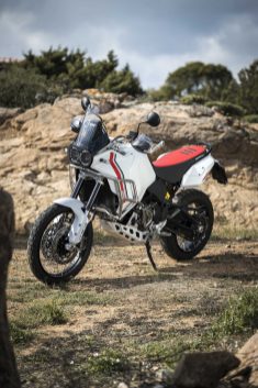 2023-Ducati-DesertX-press-launch-90