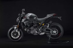 2023-Ducati-Monster-SP-04