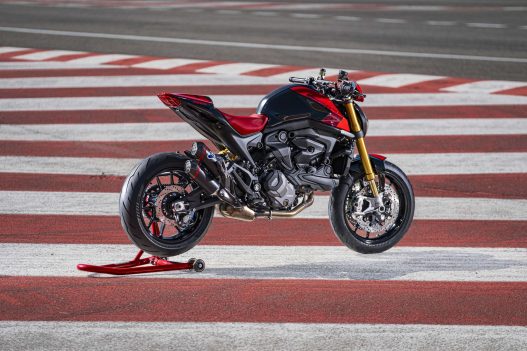 2023-Ducati-Monster-SP-54