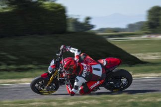 2023-Ducati-Monster-SP-78