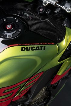 Ducati-Streetfighter-V4-Lamborghini-18